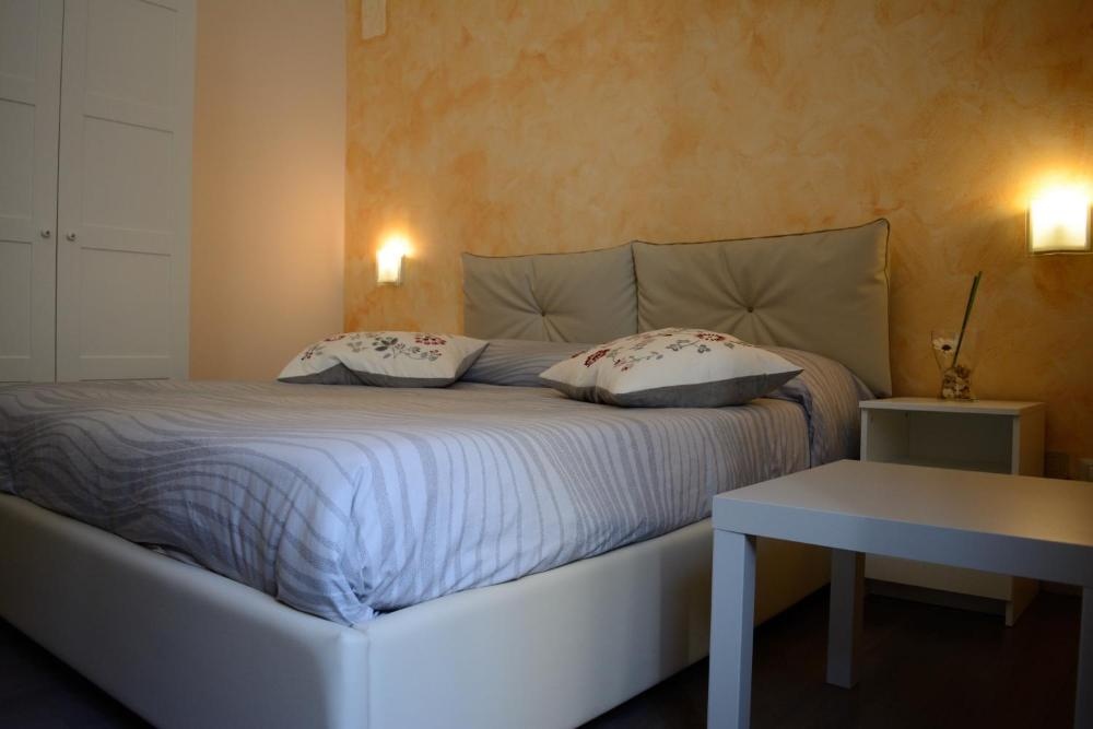 Room 1