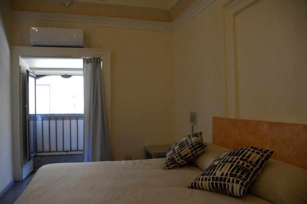 Room image 5