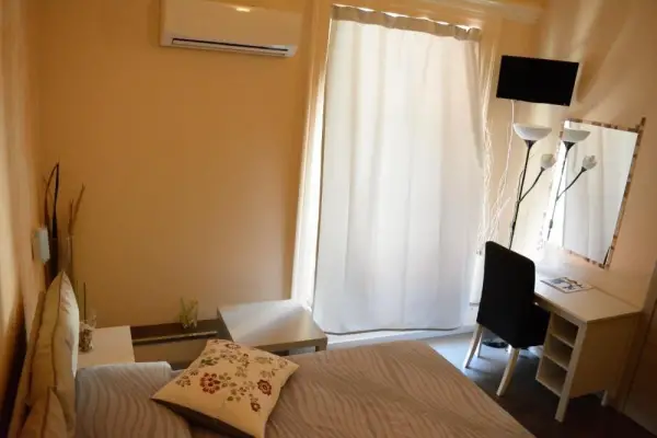 Catania Etnea Bed and breakfast 6